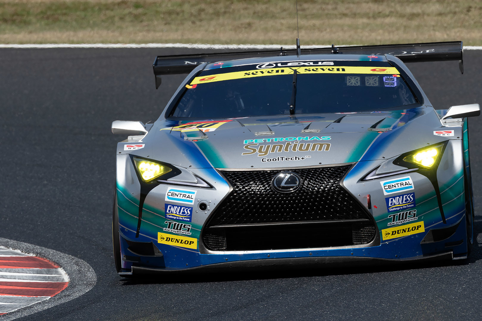 スーパーGT岡山 GT300_a0003166_17373313.jpg