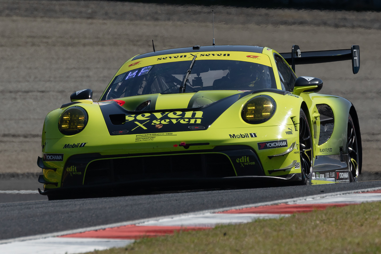 スーパーGT岡山 GT300_a0003166_17374015.jpg