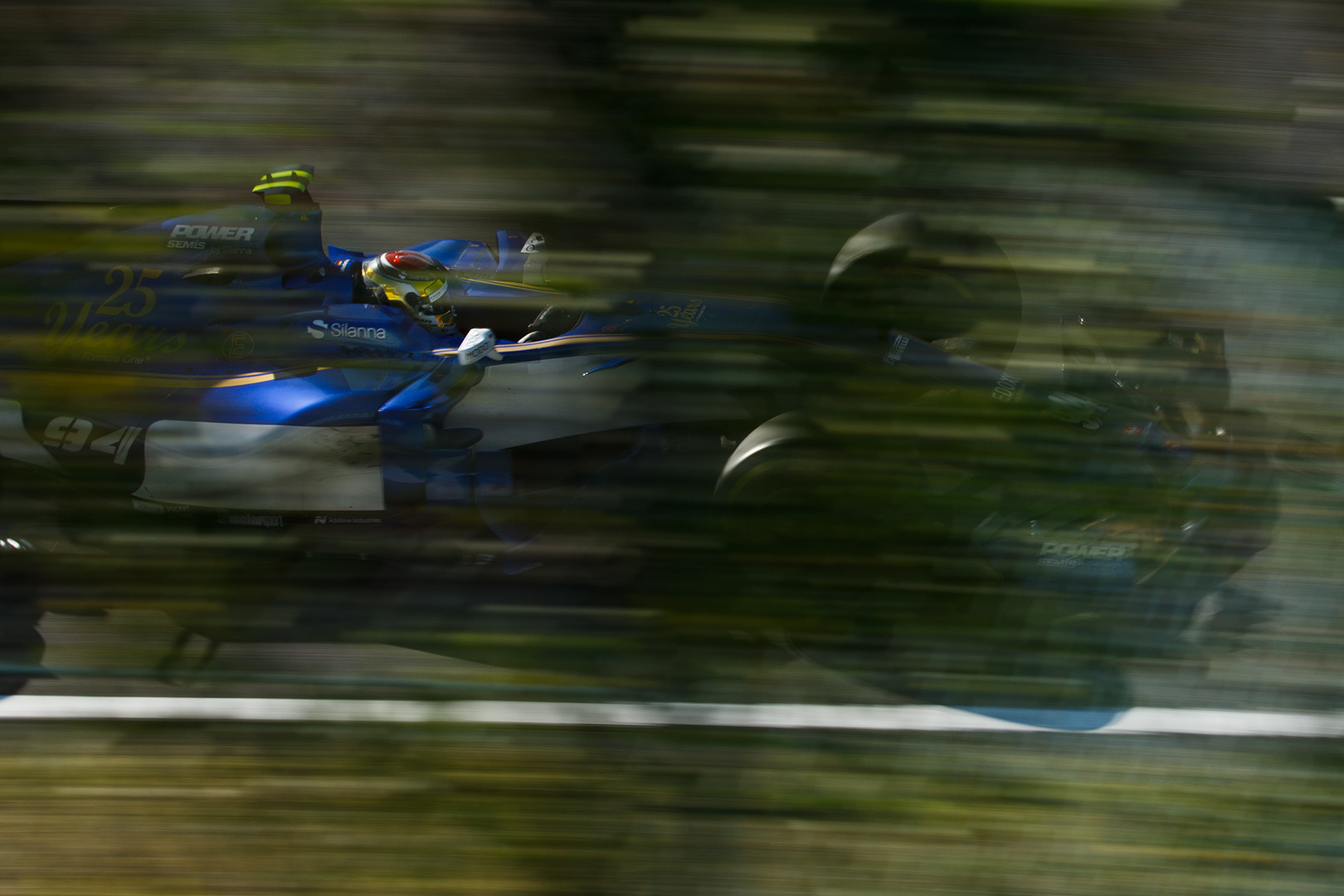 Ｆ１ 日曜 （鈴鹿サーキット）_a0003166_17482696.jpg