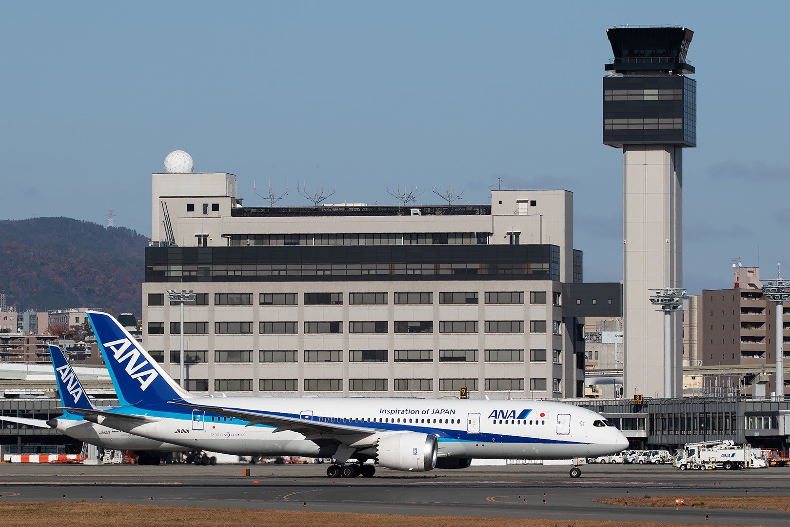 伊丹空港 ANA B787_a0003166_18001199.jpg