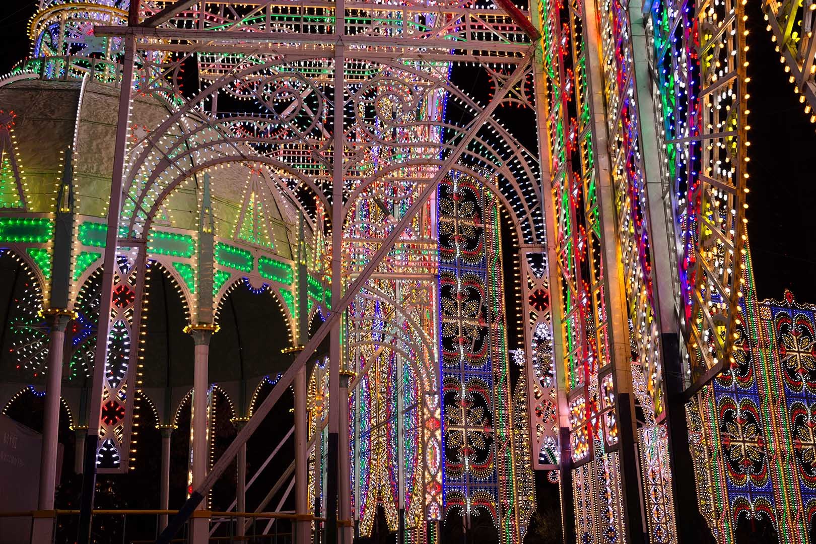 神戸ルミナリエ　東遊園地_a0003166_18021397.jpg