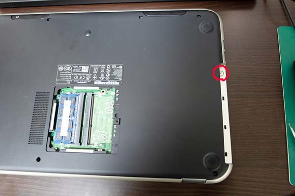 DELL Inspiron 15z 5523 を分解して、ＨＤＤをＳＳＤに交換したメモ_a0003166_18301595.jpg