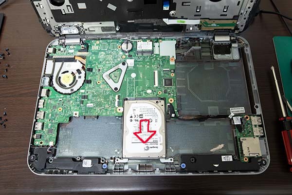 DELL Inspiron 15z 5523 を分解して、ＨＤＤをＳＳＤに交換したメモ_a0003166_18351140.jpg