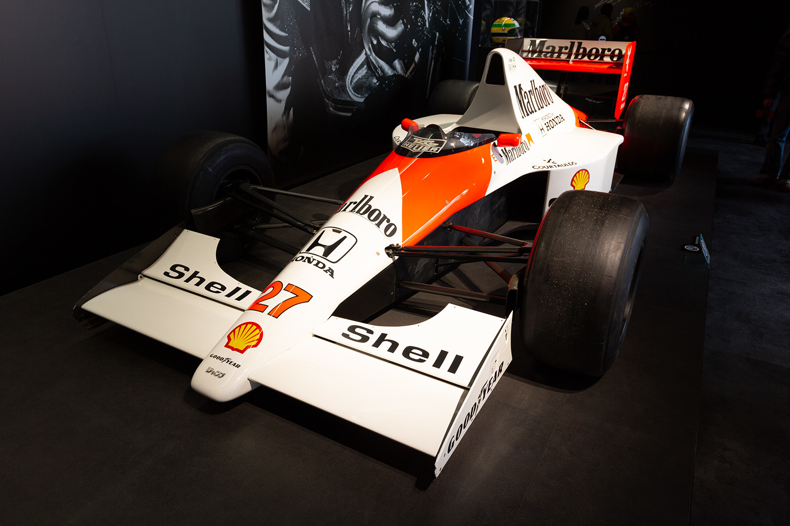 Honda RACING Gallery　その２_a0003166_18471592.jpg