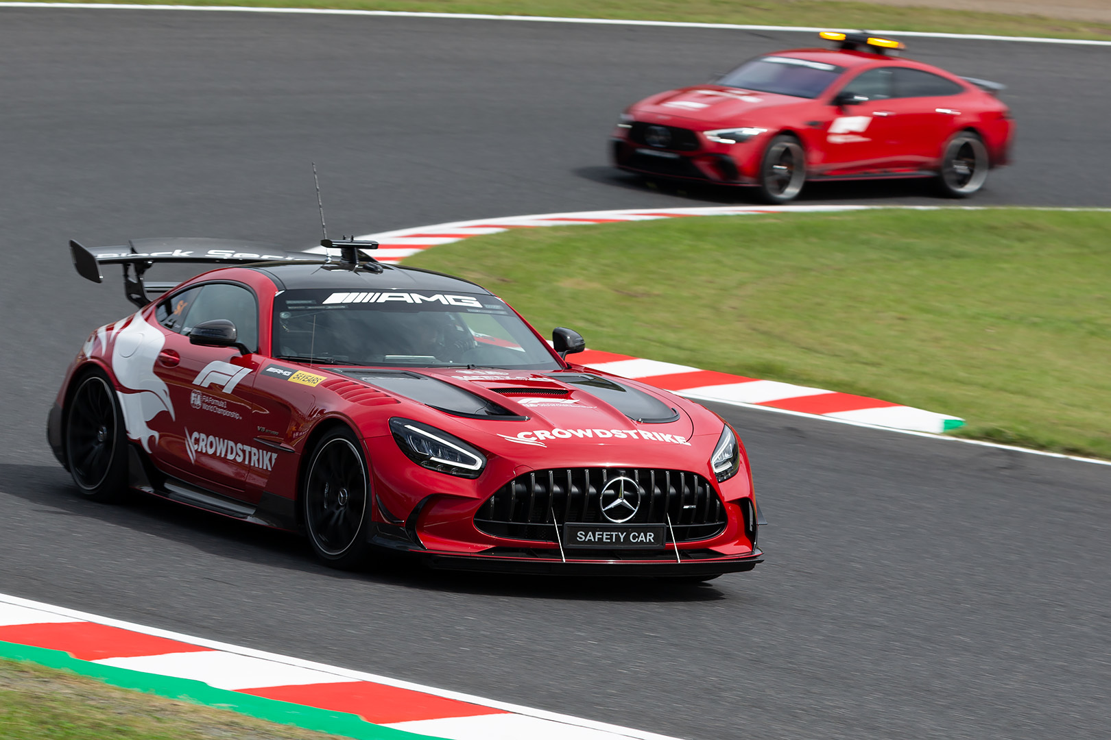 F1 セーフティーカー_a0003166_18571668.jpg