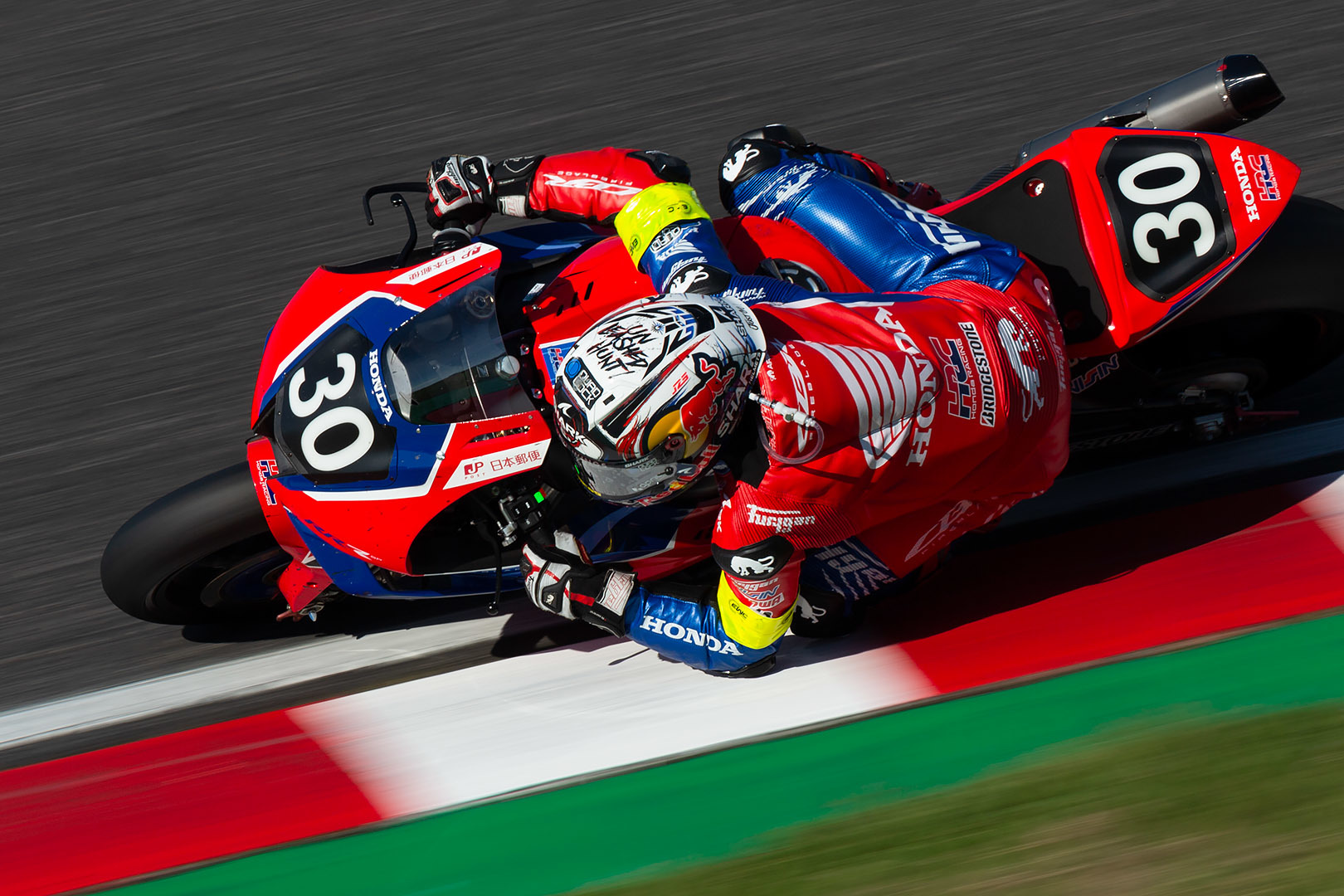 鈴鹿8時間耐久ロードレース その１ Team HRC with Japan Post_a0003166_19044607.jpg
