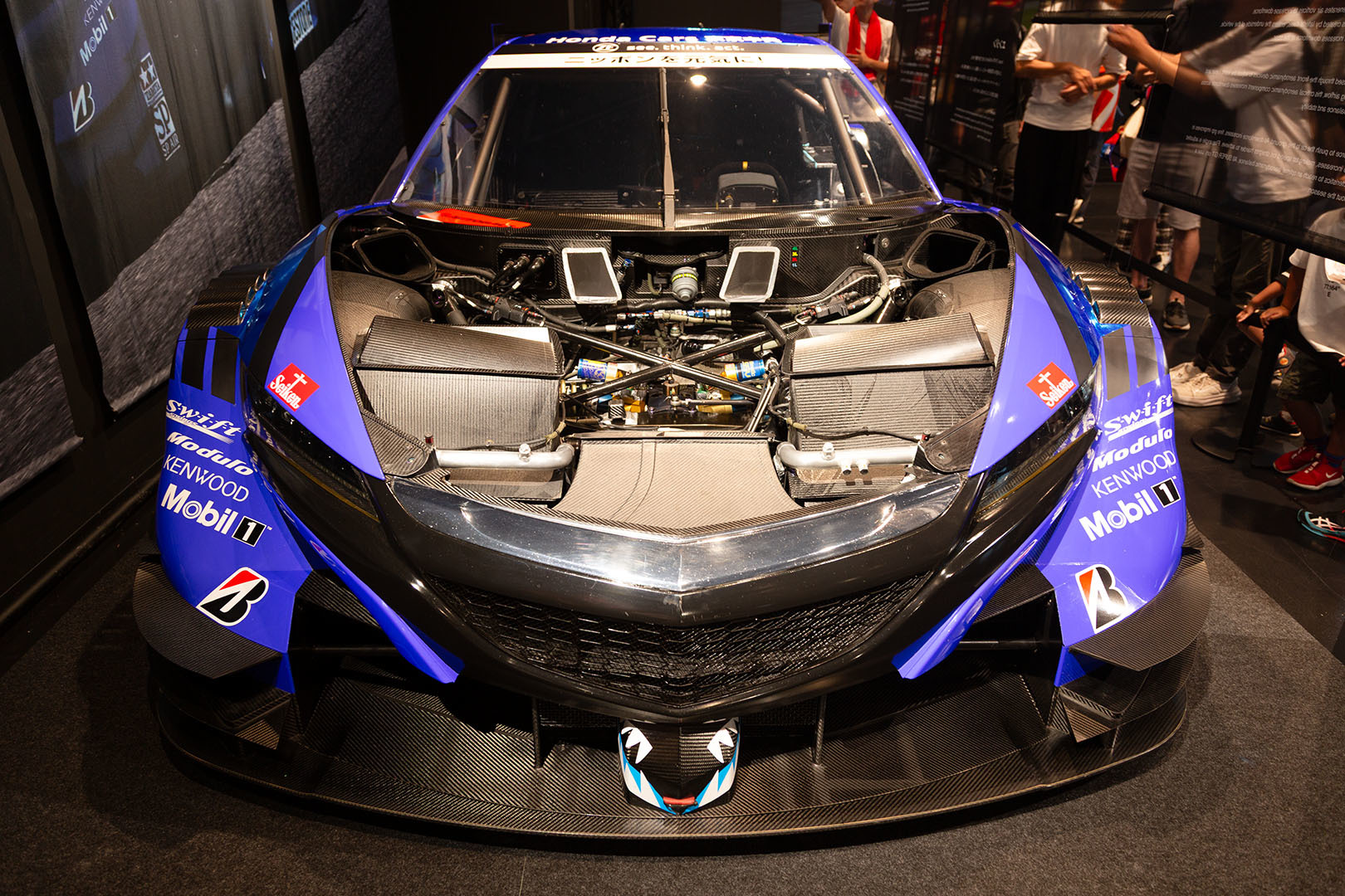 展示車（SUPER GT 鈴鹿）_a0003166_19052807.jpg