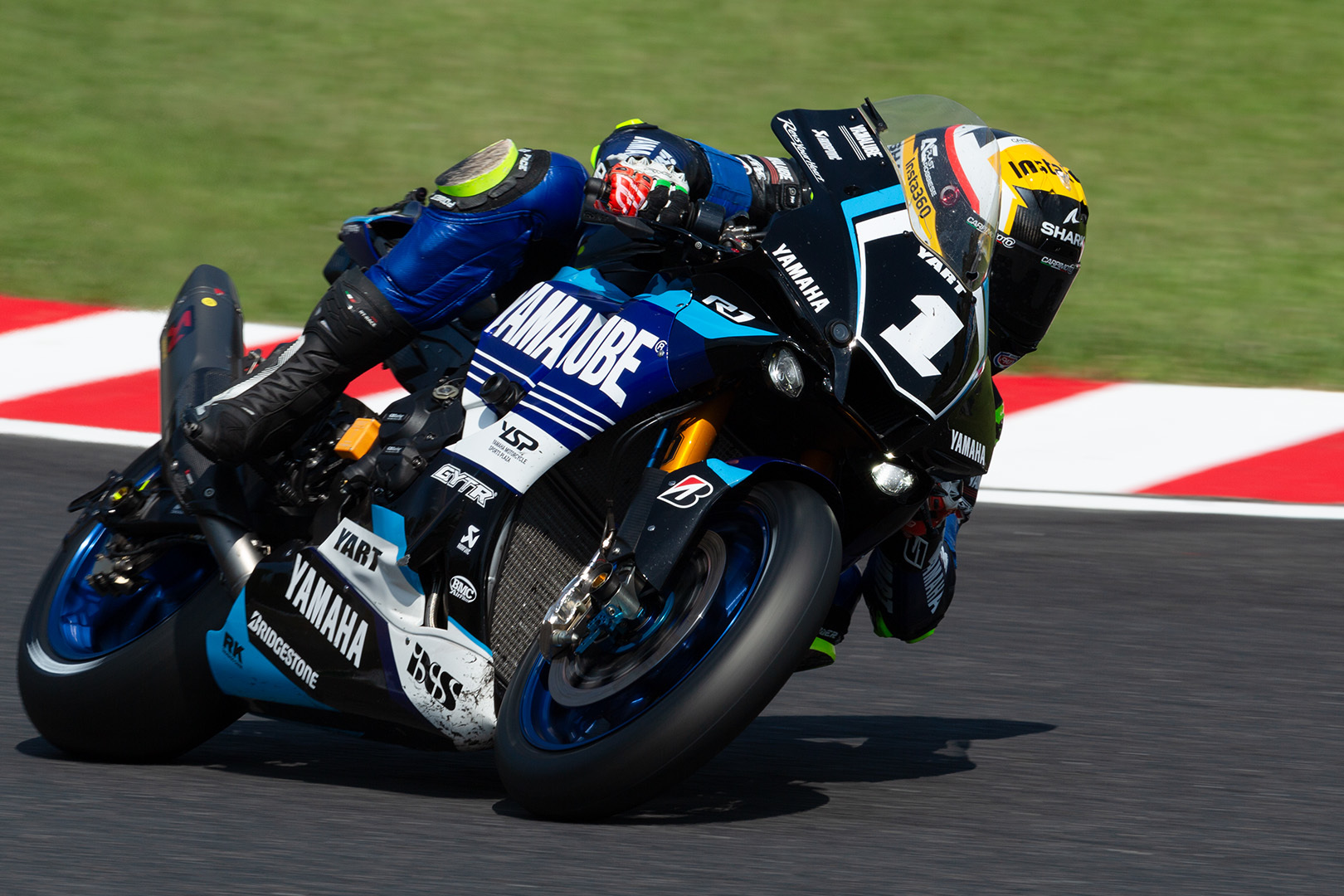 鈴鹿8時間耐久ロードレース その２_a0003166_19115115.jpg