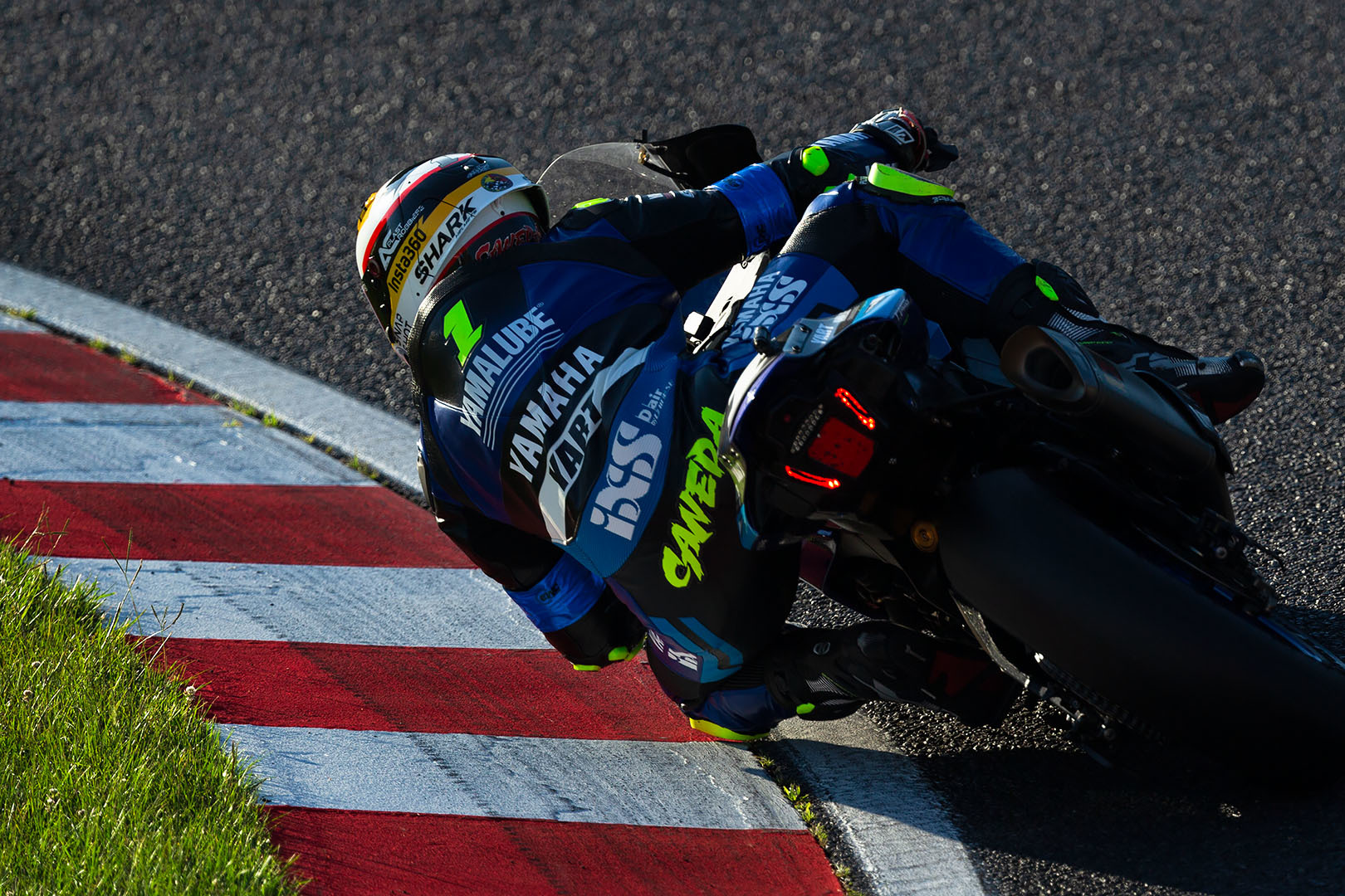 鈴鹿8時間耐久ロードレース その２_a0003166_19115234.jpg