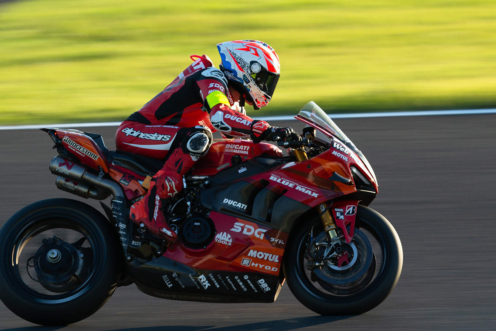 鈴鹿8時間耐久ロードレース その２_a0003166_19123640.jpg
