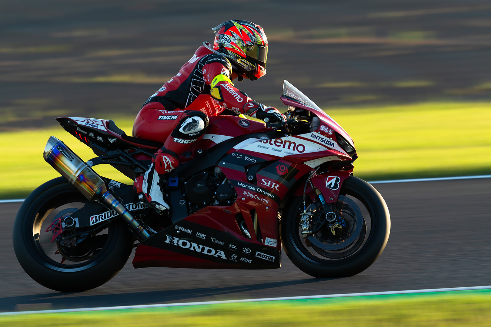 鈴鹿8時間耐久ロードレース その３_a0003166_19184266.jpg