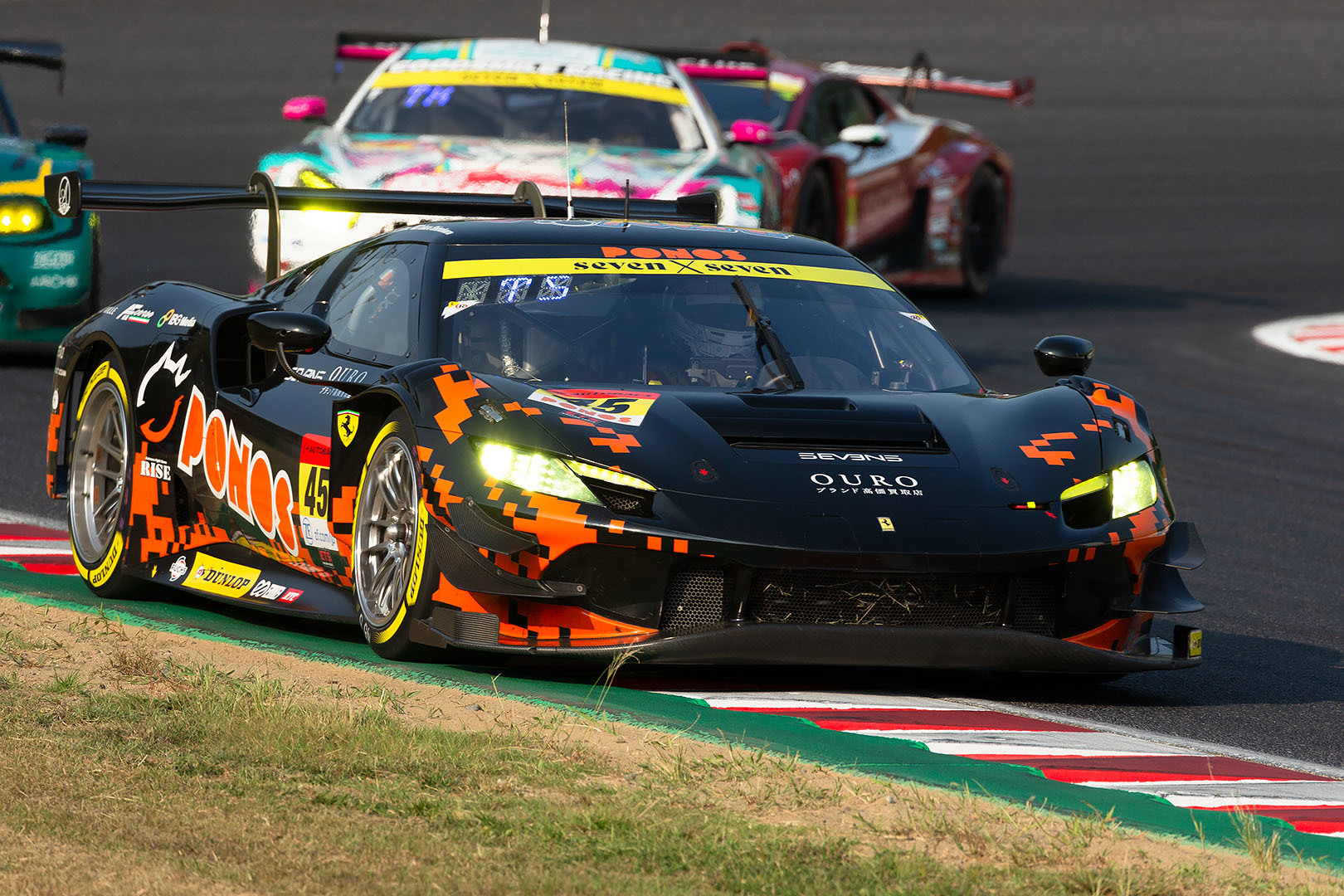 SUPER GT 鈴鹿 GT300_a0003166_19205930.jpg