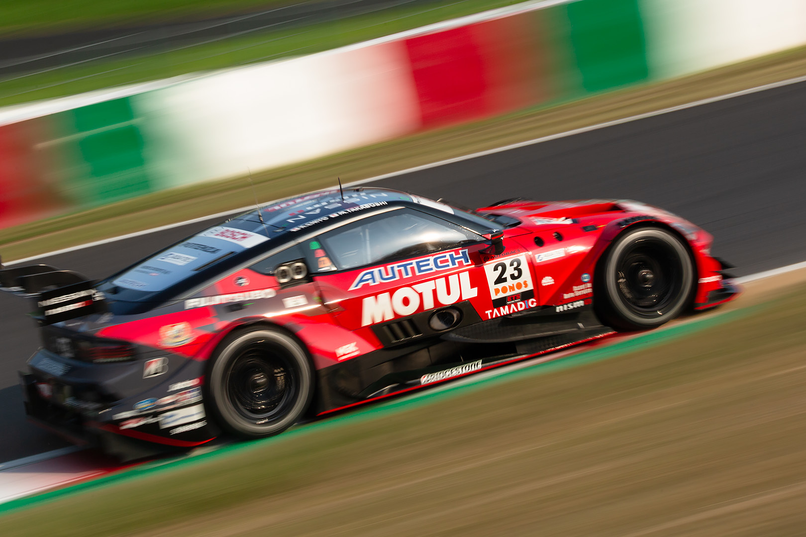 SUPER GT 鈴鹿 GT500 その１_a0003166_19324057.jpg