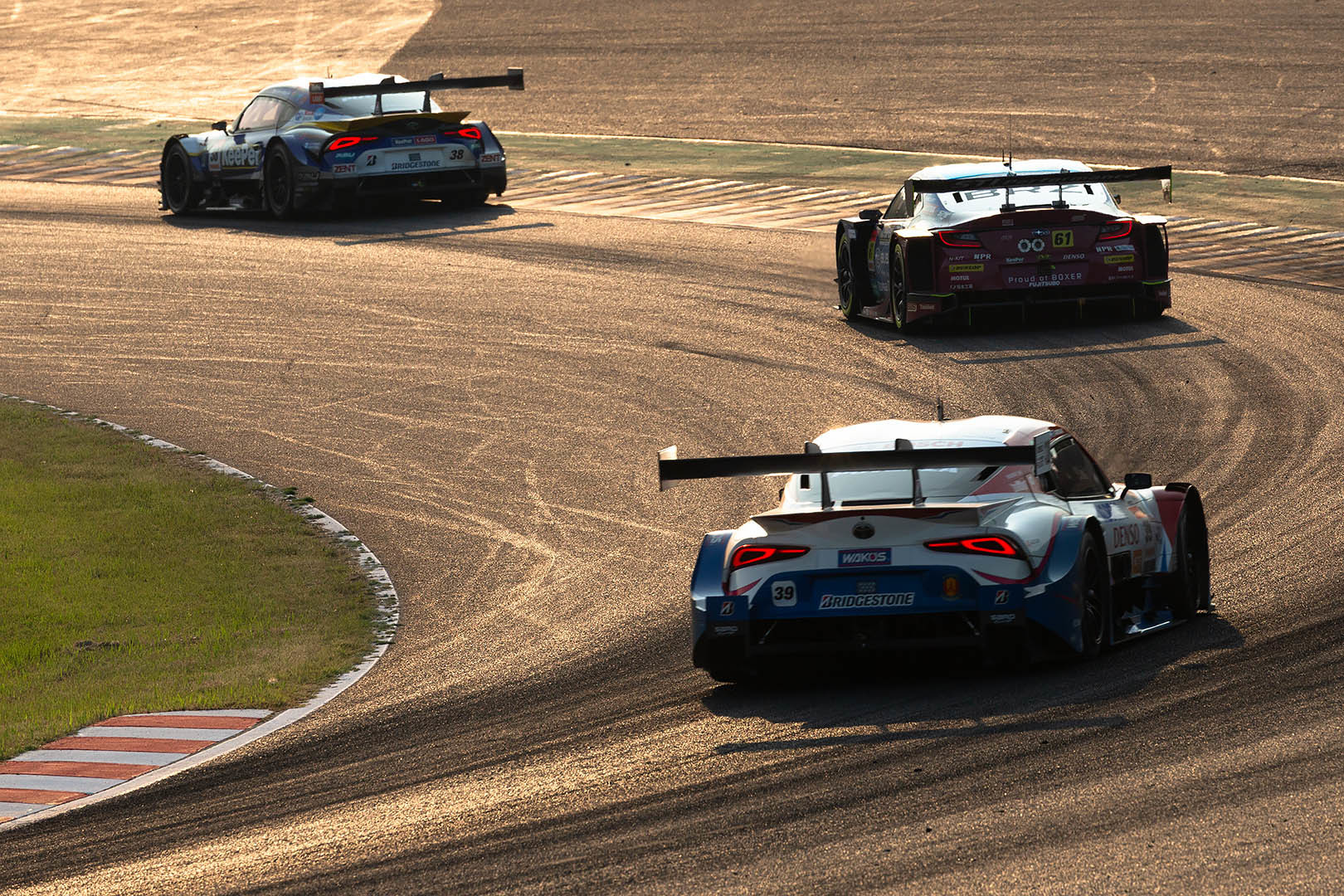 SUPER GT 鈴鹿 GT500 その２_a0003166_19360752.jpg