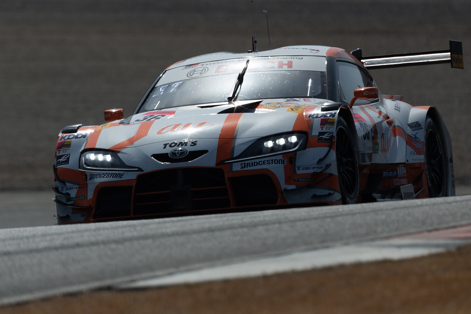 トムス ニューカラー（SUPER GT 岡山 テスト）_a0003166_19395924.jpg