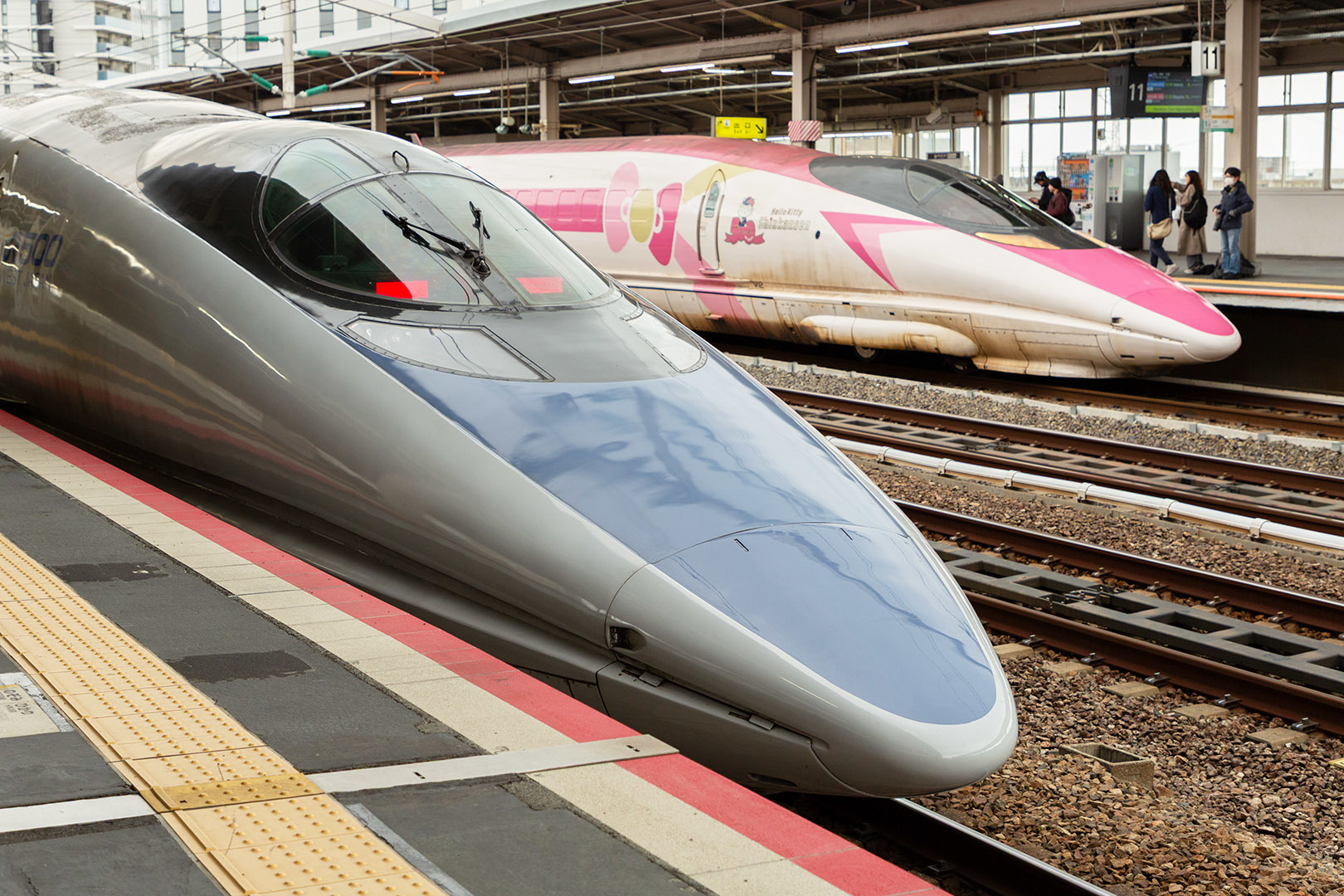 新幹線 500系 ハローキティ＆オリジナルカラー（西明石）_a0003166_19411794.jpg