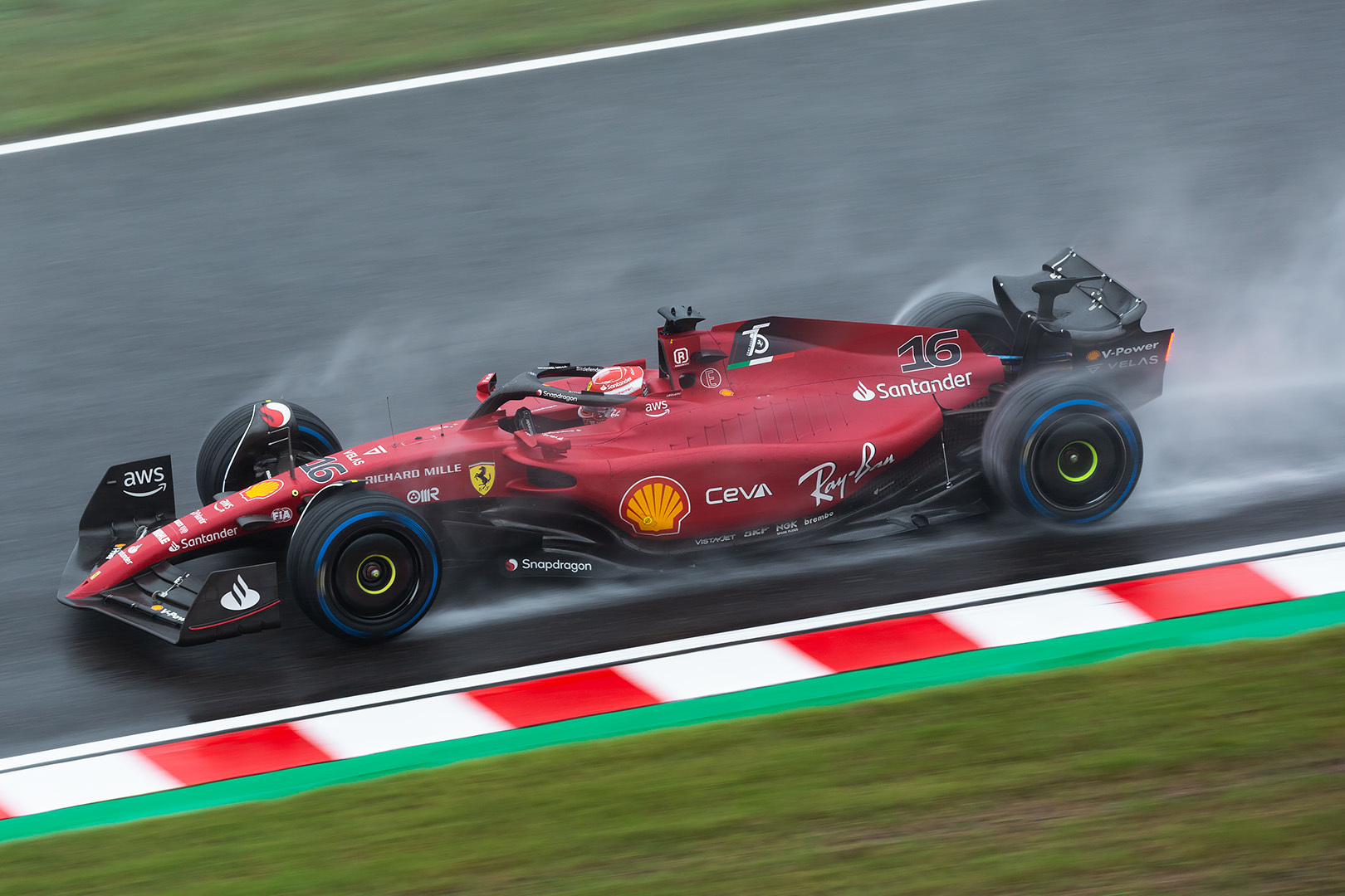 F1 Ｓ字など（ＦＰ１）_a0003166_19420174.jpg