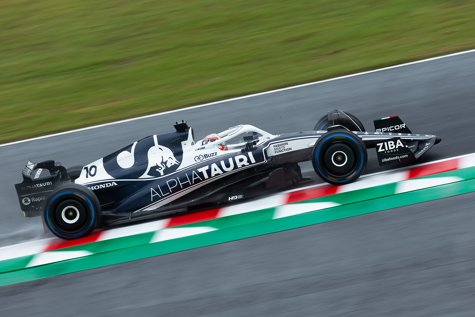 F1 スプーン（ＦＰ２）_a0003166_19494589.jpg