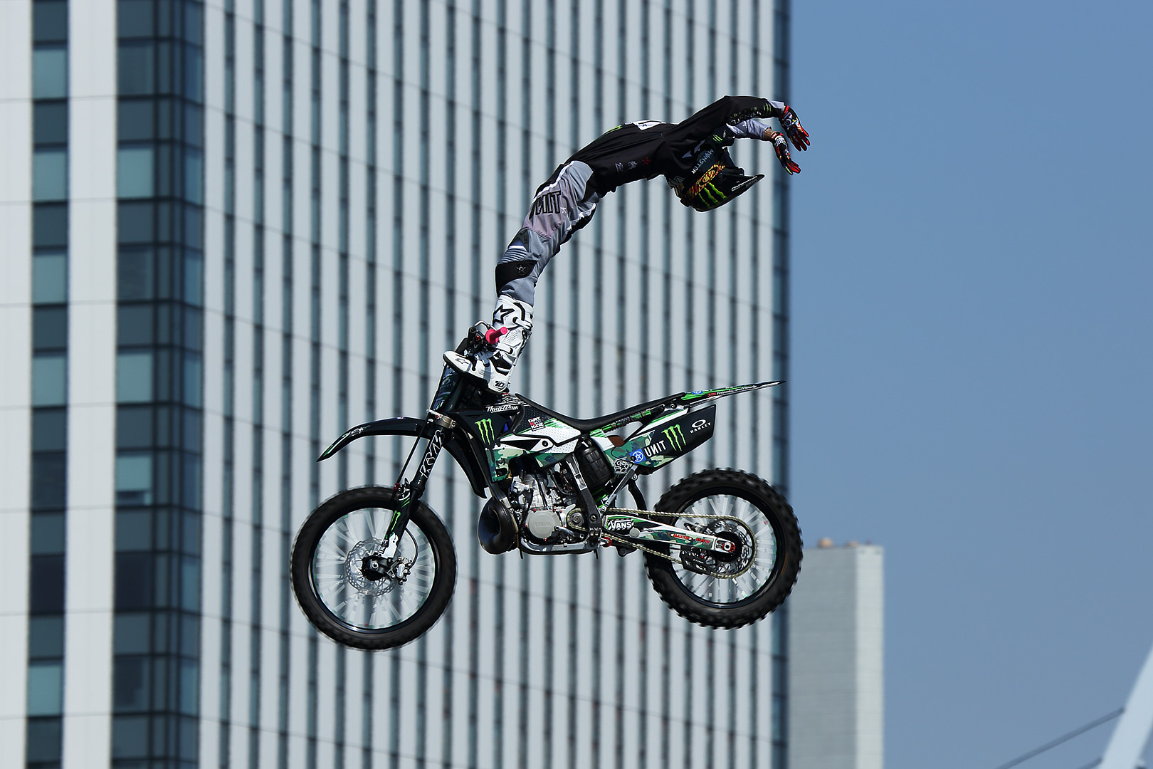 ＦＭＸ （Ｄ１ お台場）_a0003166_20104297.jpg
