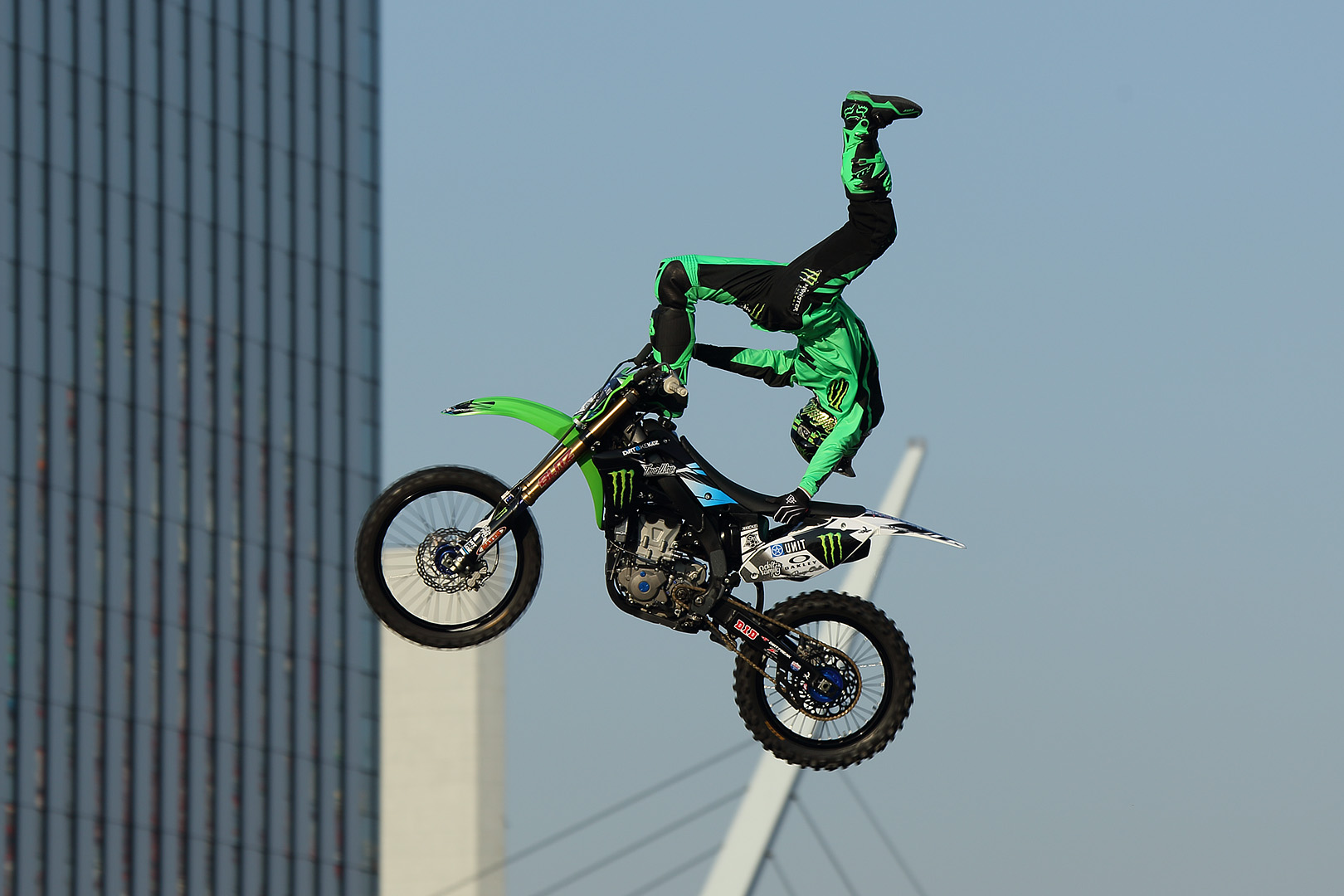 ＦＭＸ （Ｄ１ お台場）_a0003166_20105770.jpg