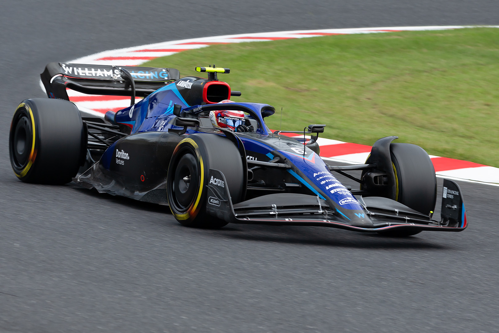 F1 ＦＰ３その１_a0003166_20452171.jpg