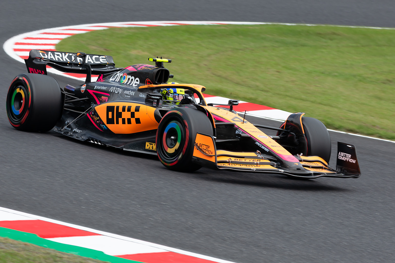 F1 ＦＰ３その１_a0003166_20475139.jpg