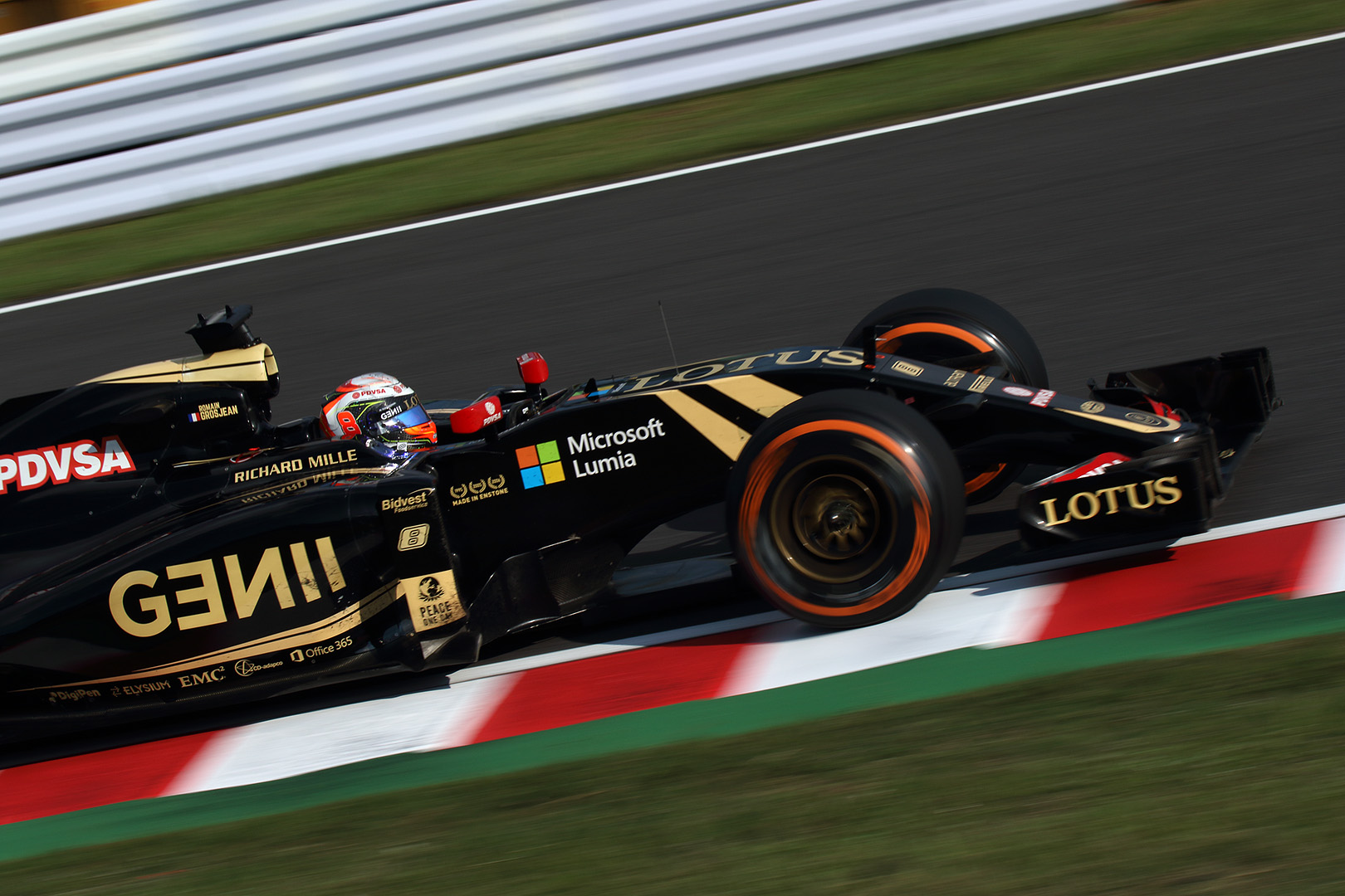 Ｆ１ 日本ＧＰ 写真（その２）_a0003166_20485225.jpg