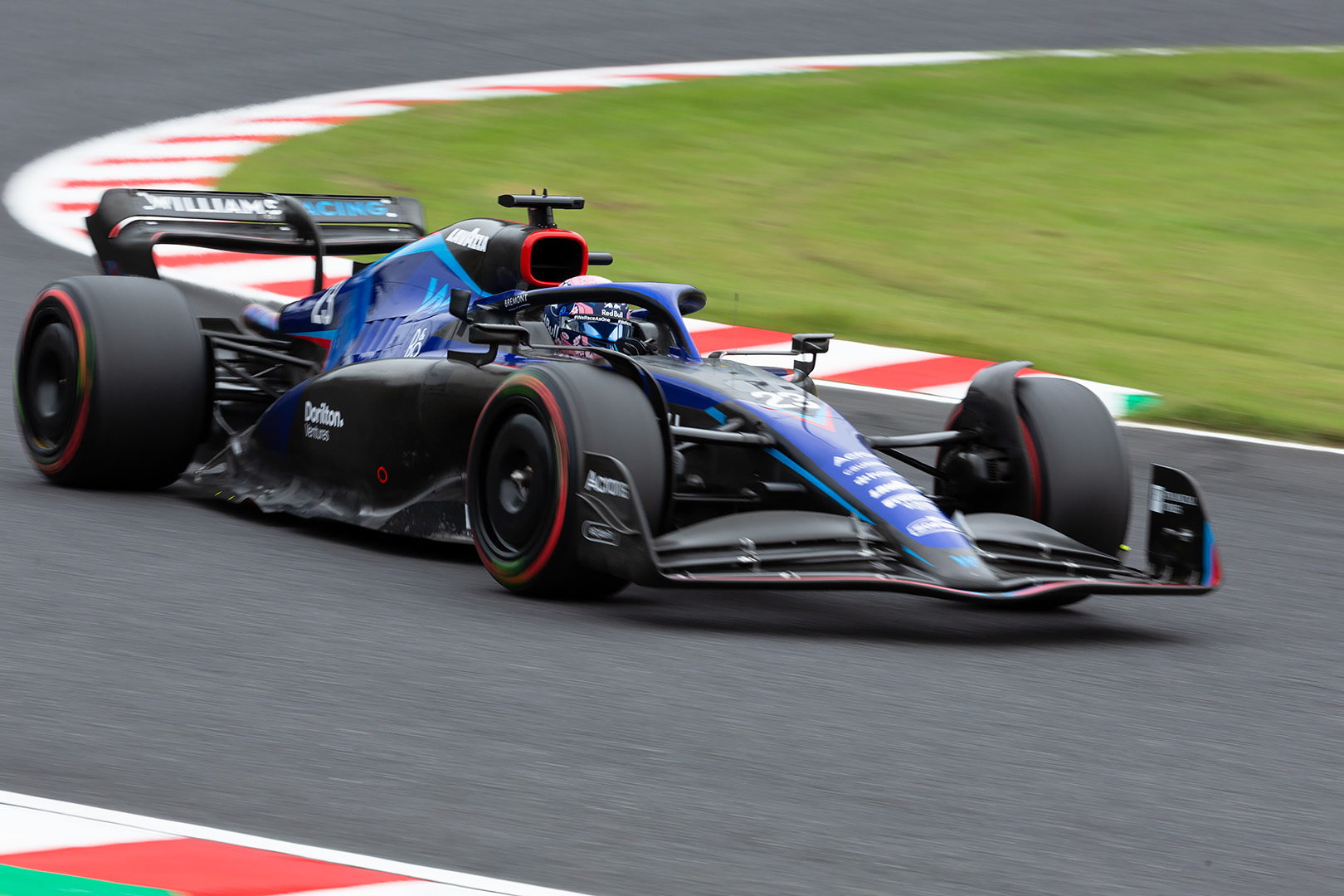 F1 ＦＰ３その１_a0003166_20515343.jpg