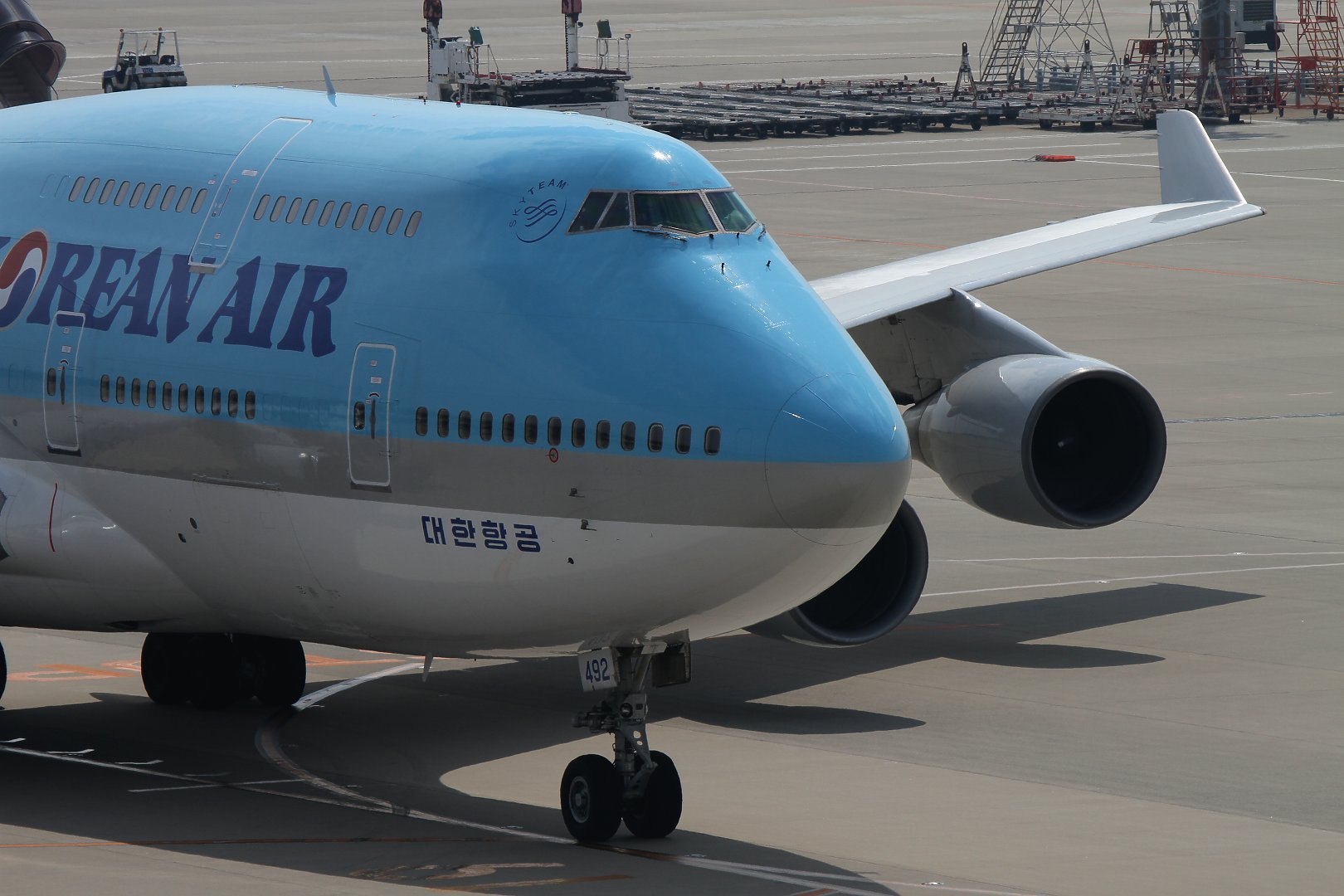 飛行機 （セントレア スカイデッキ）_a0003166_2057712.jpg