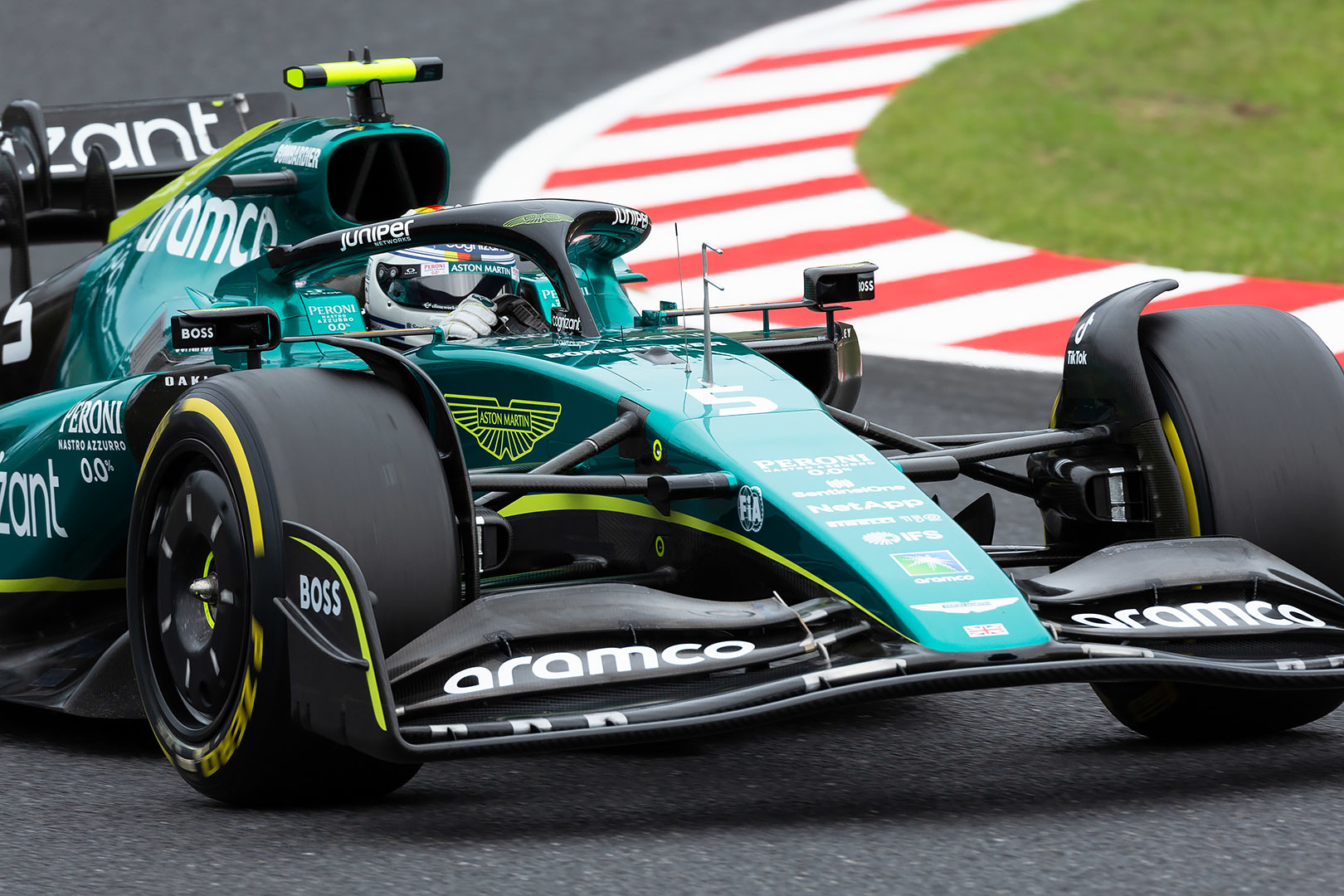 F1 ＦＰ３ その２_a0003166_21070420.jpg