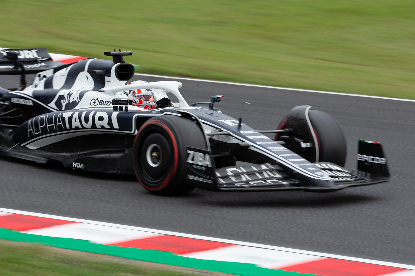 F1 ＦＰ３ その２_a0003166_21133935.jpg