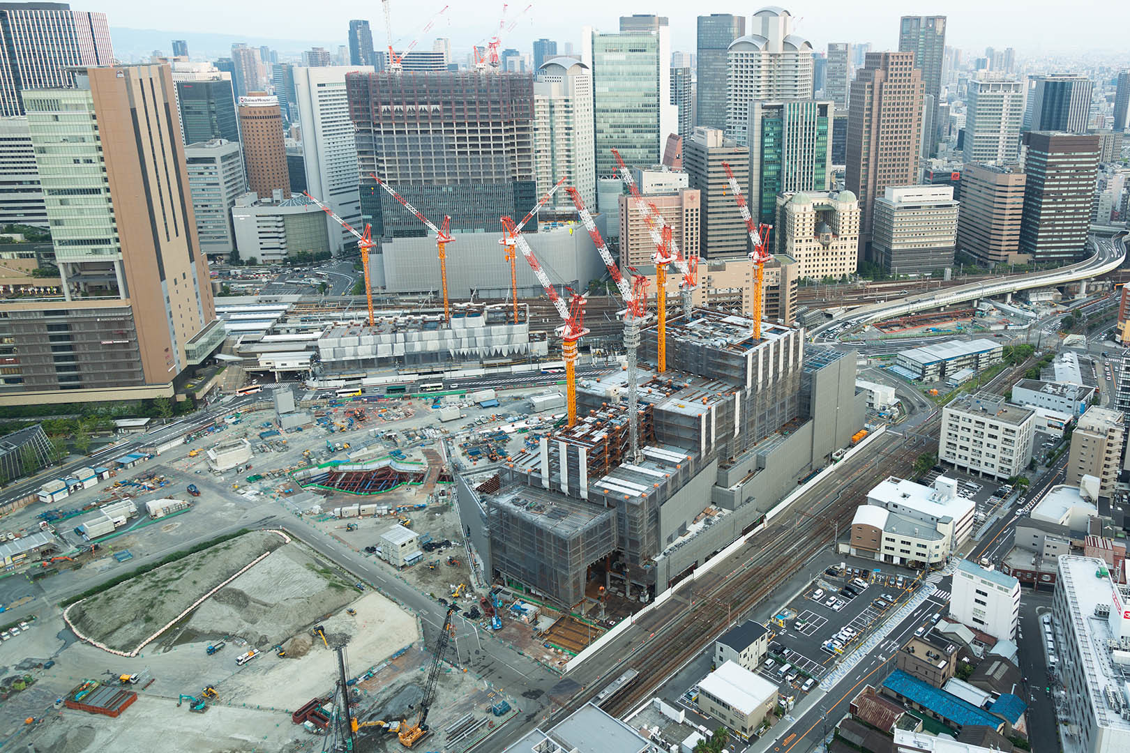 梅田スカイビルからの景色_a0003166_21191474.jpg