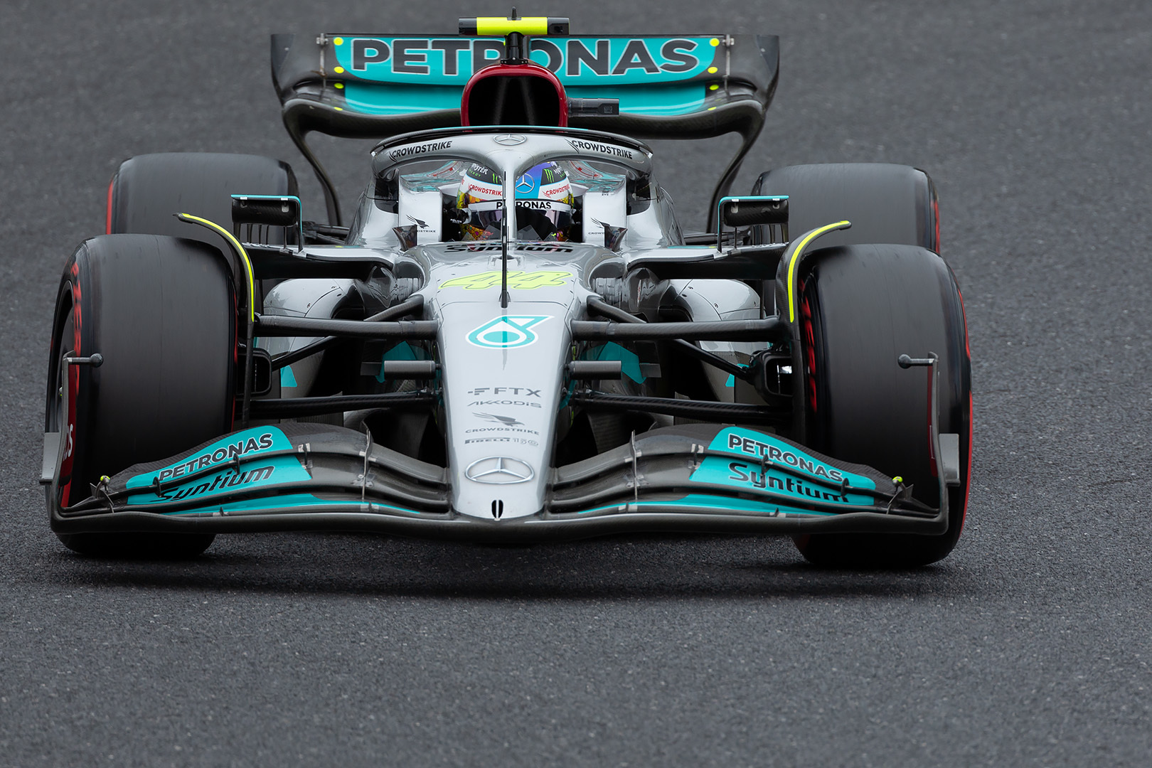 F1 ＦＰ３ その３_a0003166_21255875.jpg