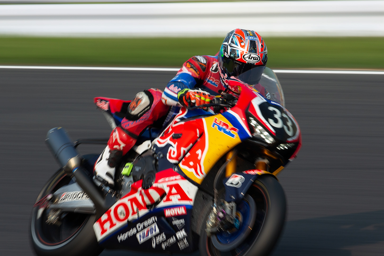 鈴鹿８時間耐久ロードレース（その２）_a0003166_21350601.jpg