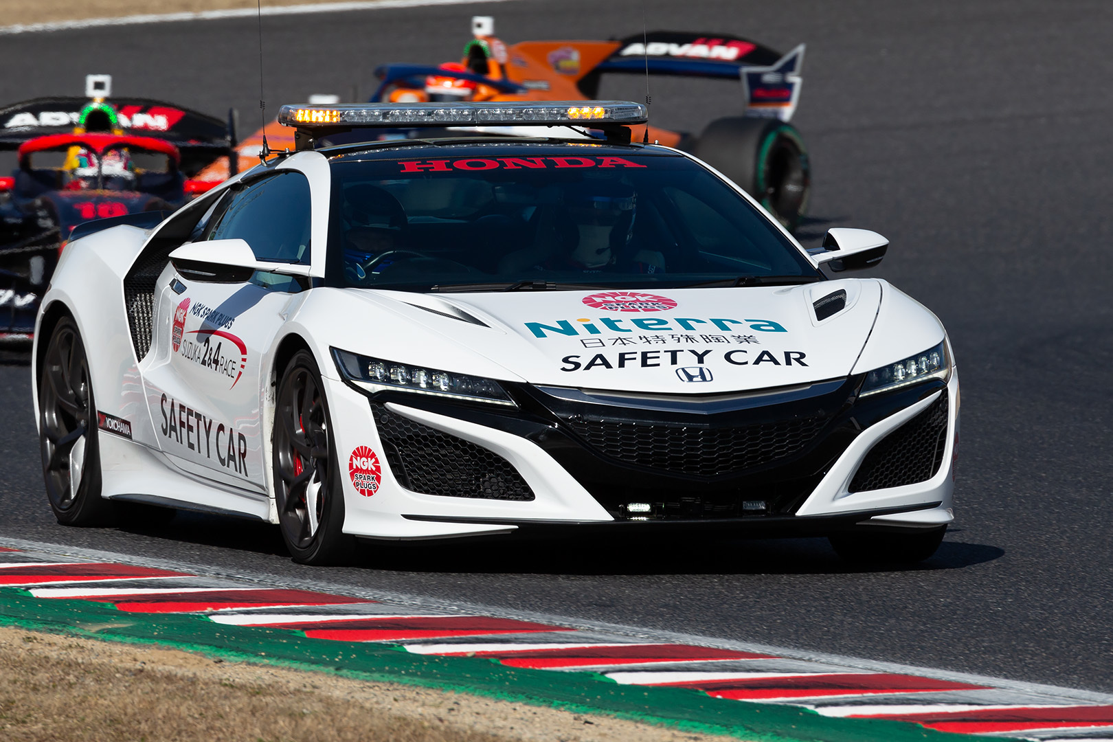 鈴鹿2&4 NSX セーフティーカー_a0003166_21401100.jpg