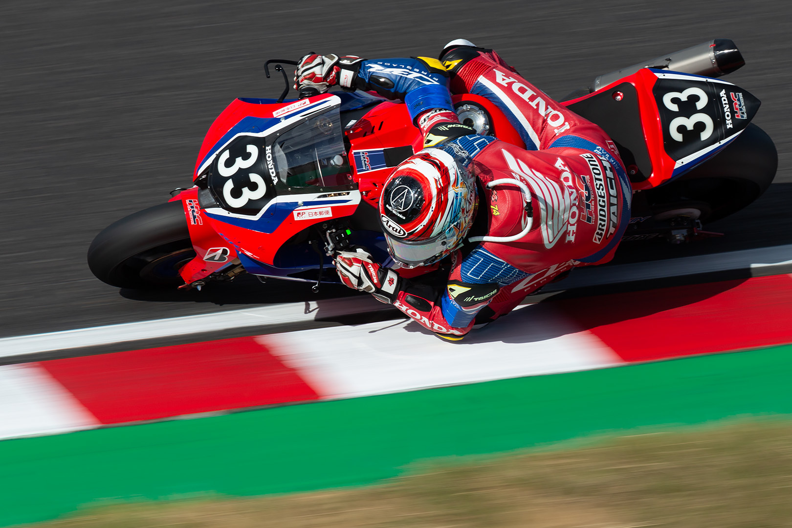 鈴鹿８時間耐久ロードレース　Team HRC_a0003166_21410734.jpg