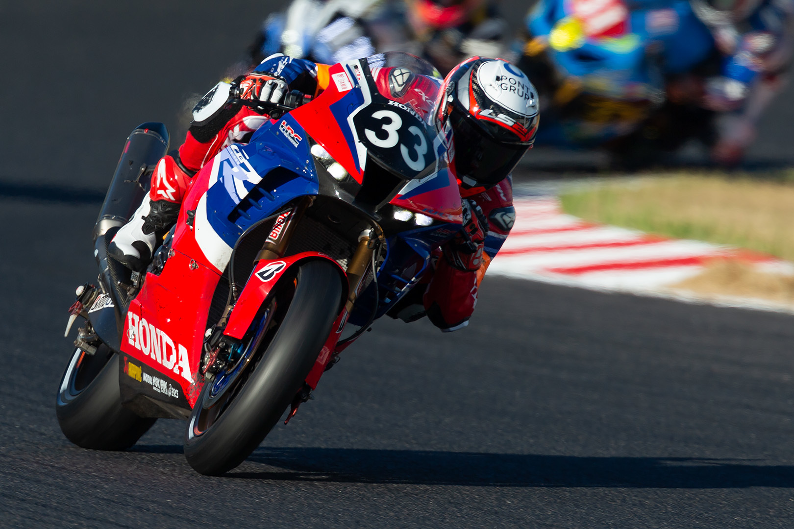 鈴鹿８時間耐久ロードレース　Team HRC_a0003166_21411234.jpg