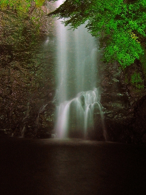 夜の滝_a0003166_2141768.jpg