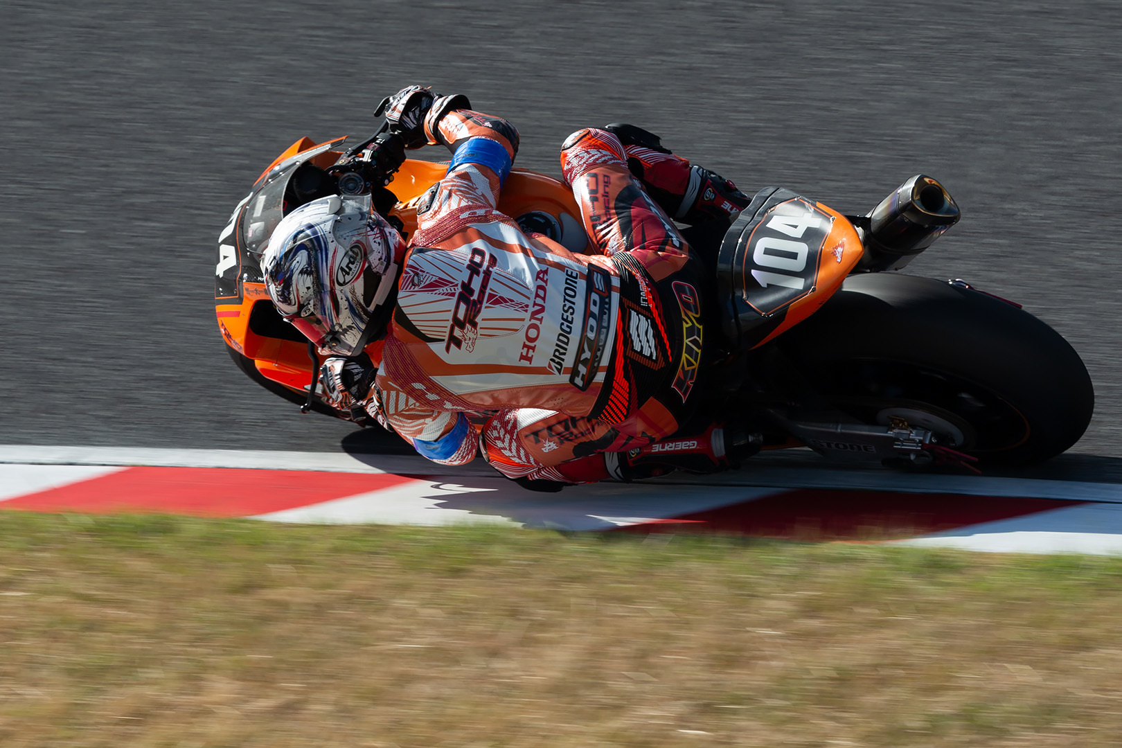 鈴鹿８時間耐久ロードレース その４_a0003166_22102917.jpg