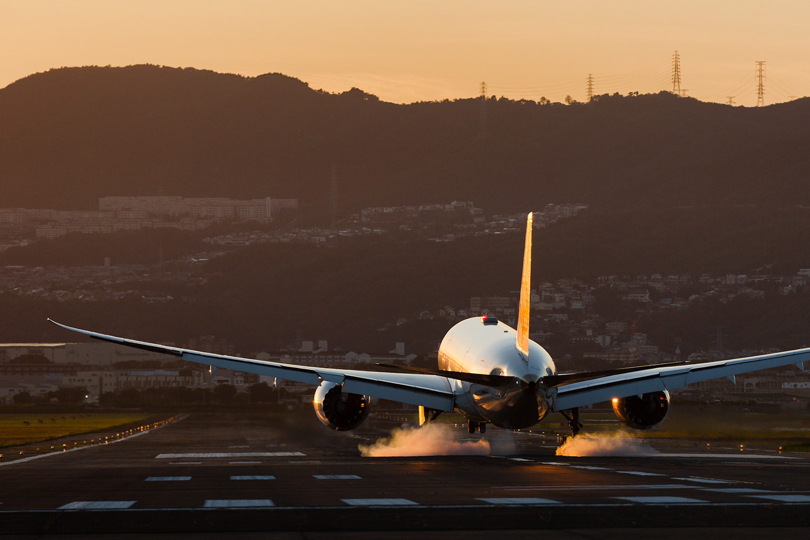 夕焼け　大阪空港　その２_a0003166_22140697.jpg