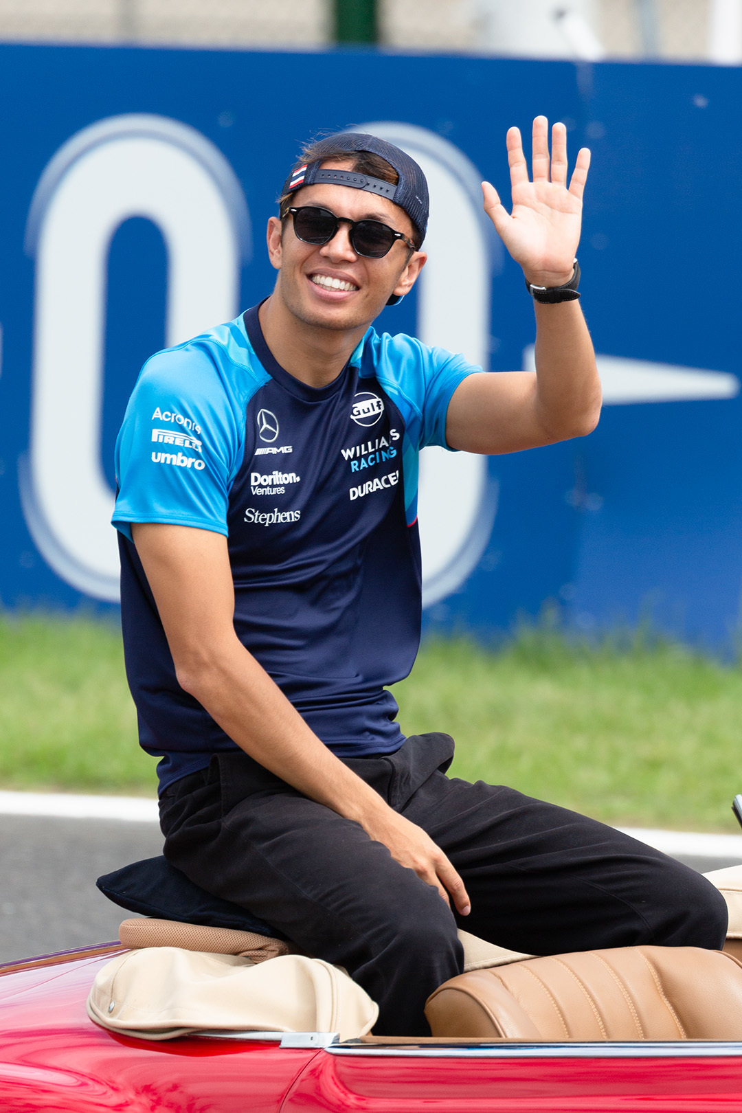 F1 ドライバーズパレード （ガスリー、ローソン、アルボン、オコン）_a0003166_22143568.jpg