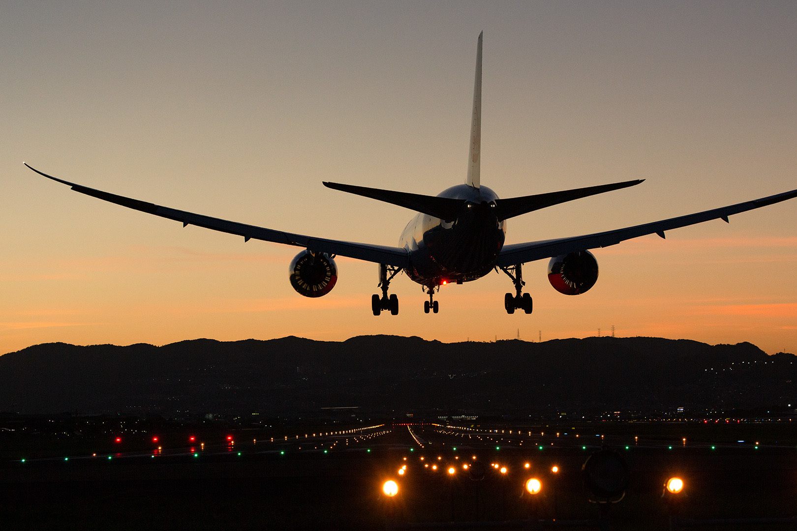 夕焼け　大阪空港　その３_a0003166_22160683.jpg