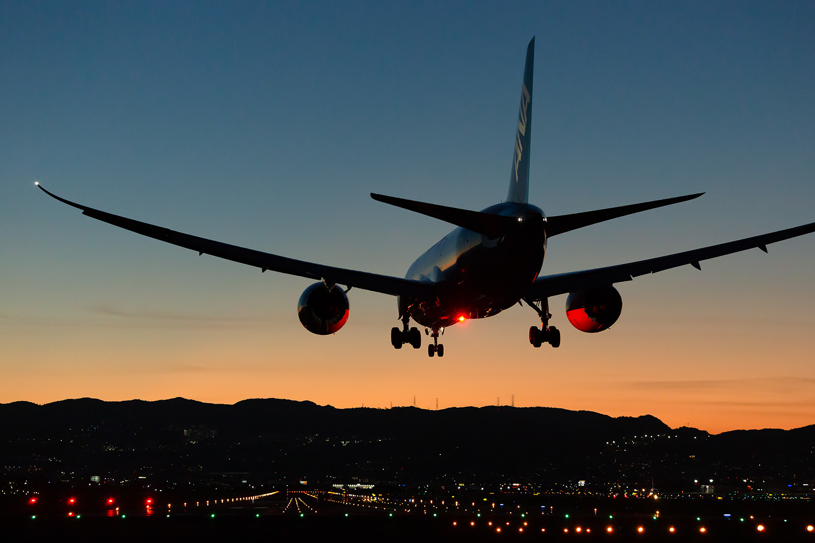 夕焼け　大阪空港　その４_a0003166_22184818.jpg