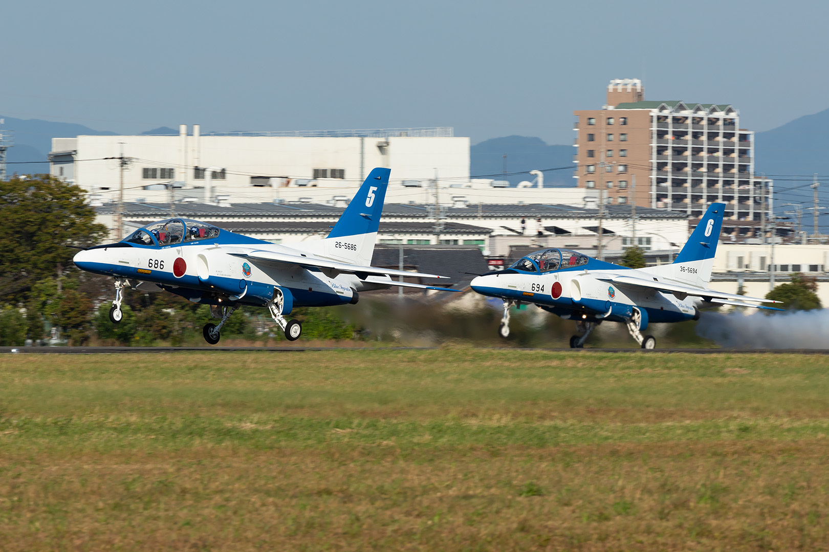 エアフェスタ浜松 ブルーインパルス その１ 離陸_a0003166_22202214.jpg