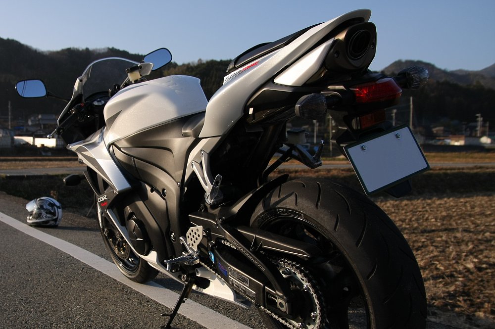 田舎道（ＣＢＲ６００ＲＲ）_a0003166_2220555.jpg