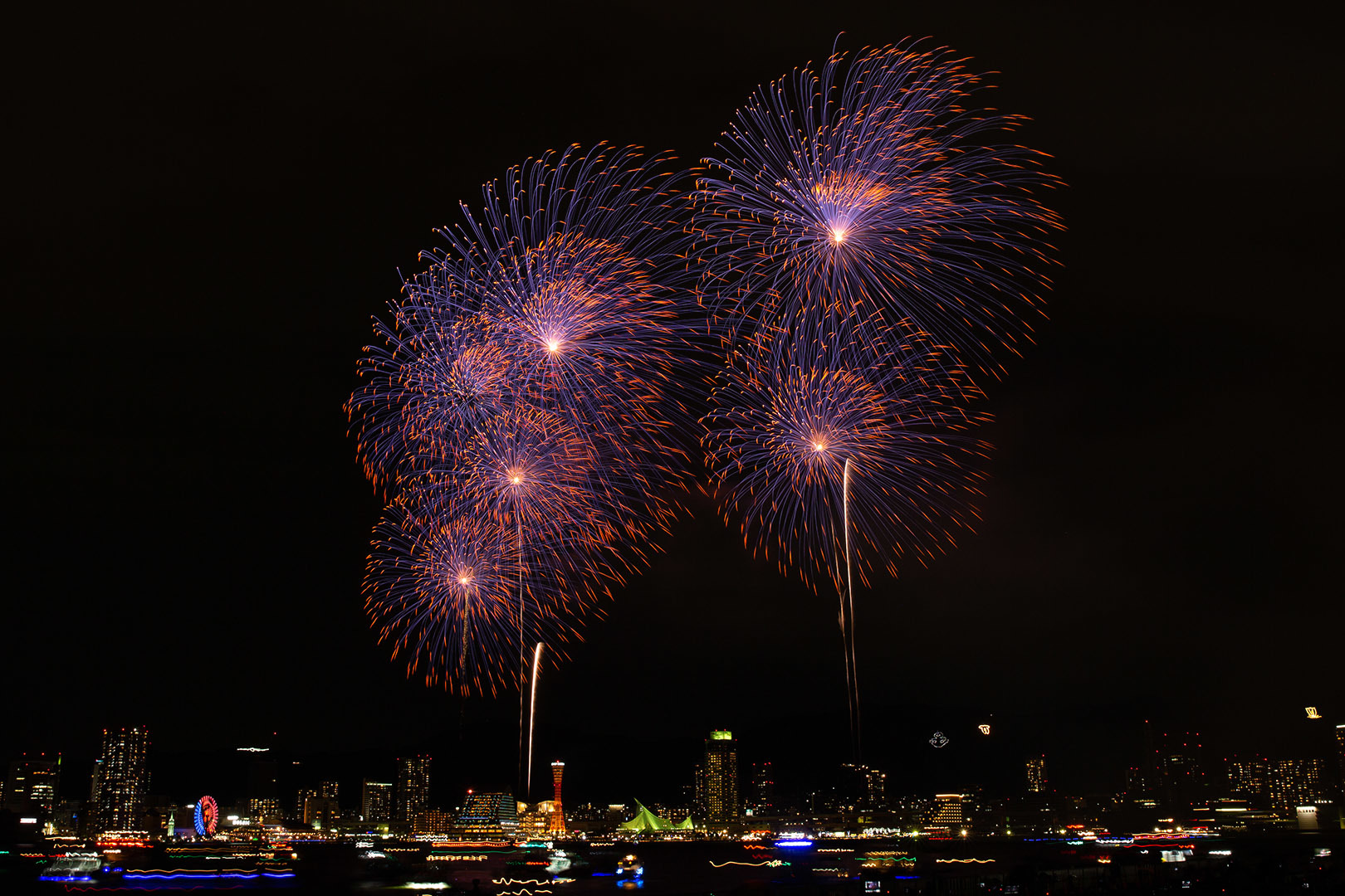 みなとこうべ海上花火大会_a0003166_22373771.jpg
