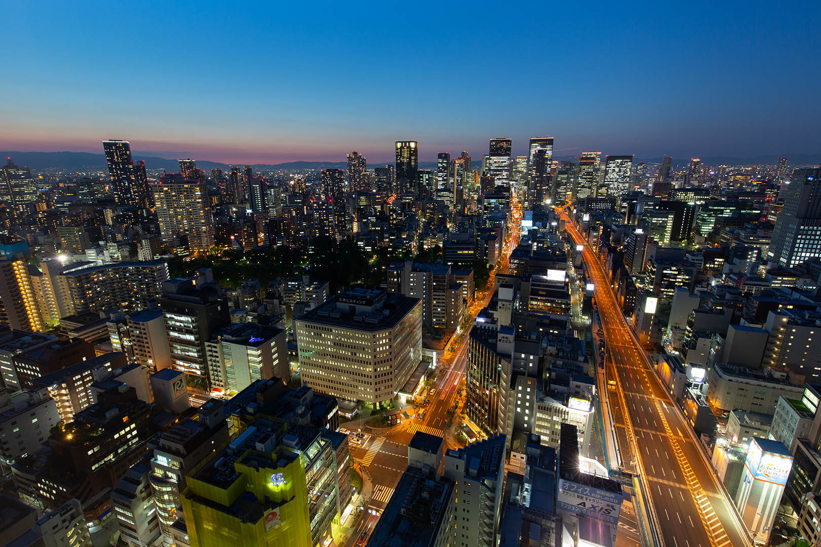 夜景 （オリックス本町ビル 展望テラス）_a0003166_22392085.jpg