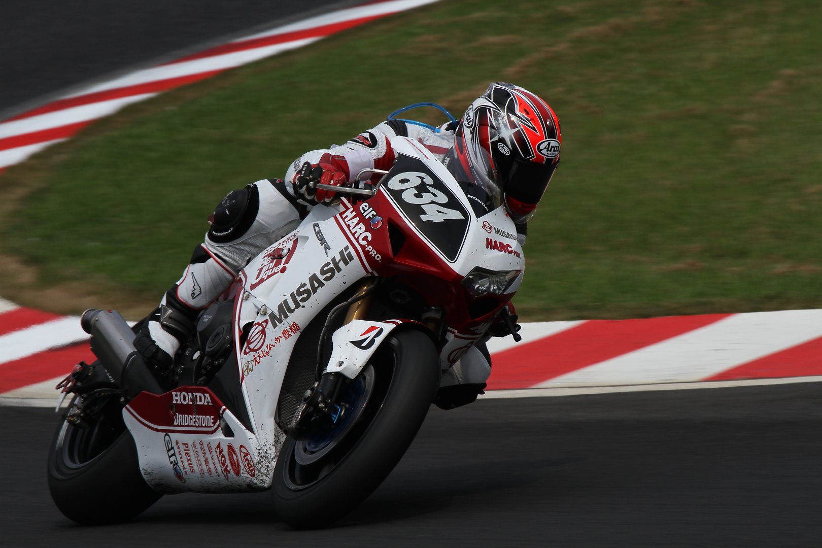 鈴鹿８耐（写真）_a0003166_22464783.jpg
