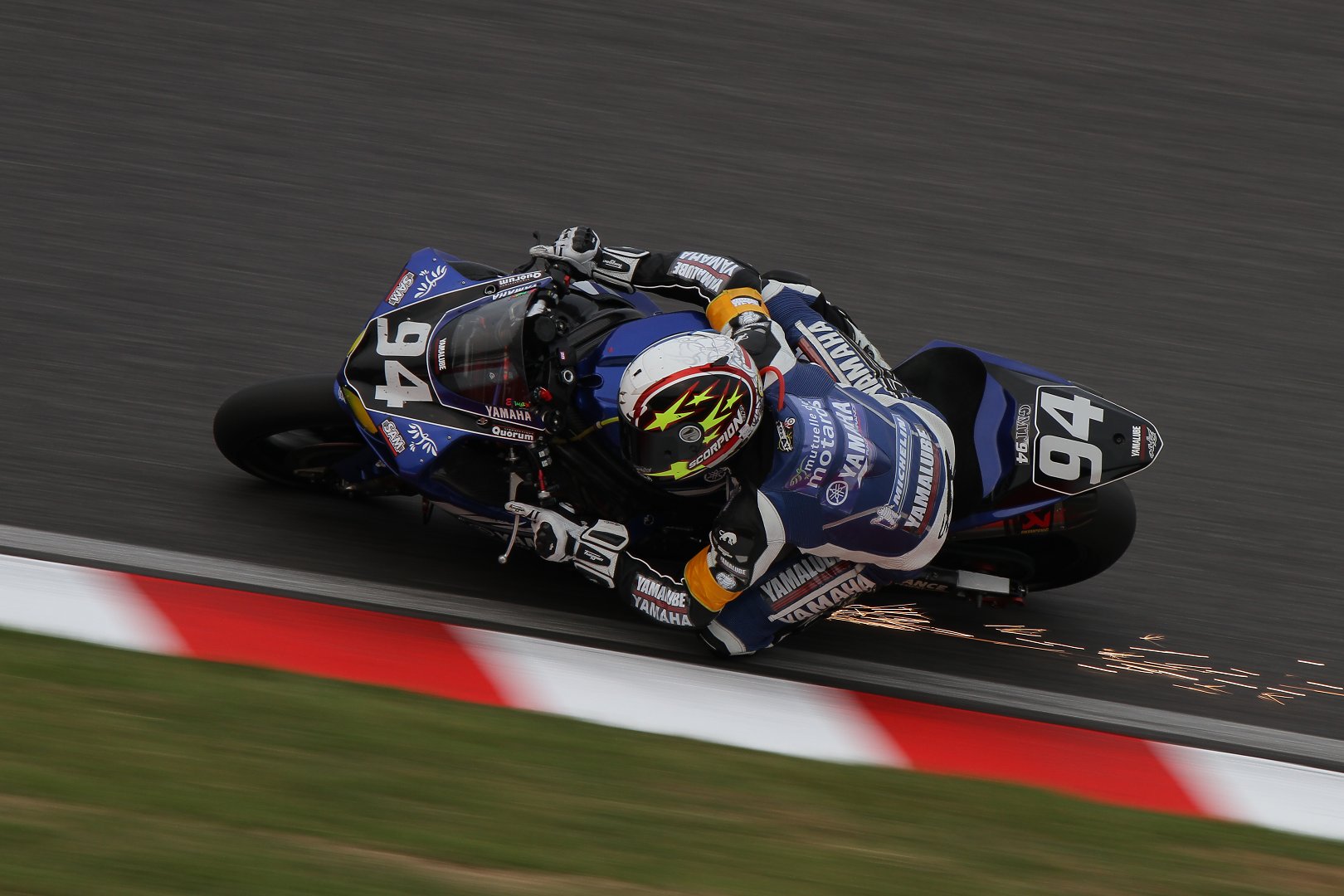 鈴鹿８耐（写真）_a0003166_22465617.jpg