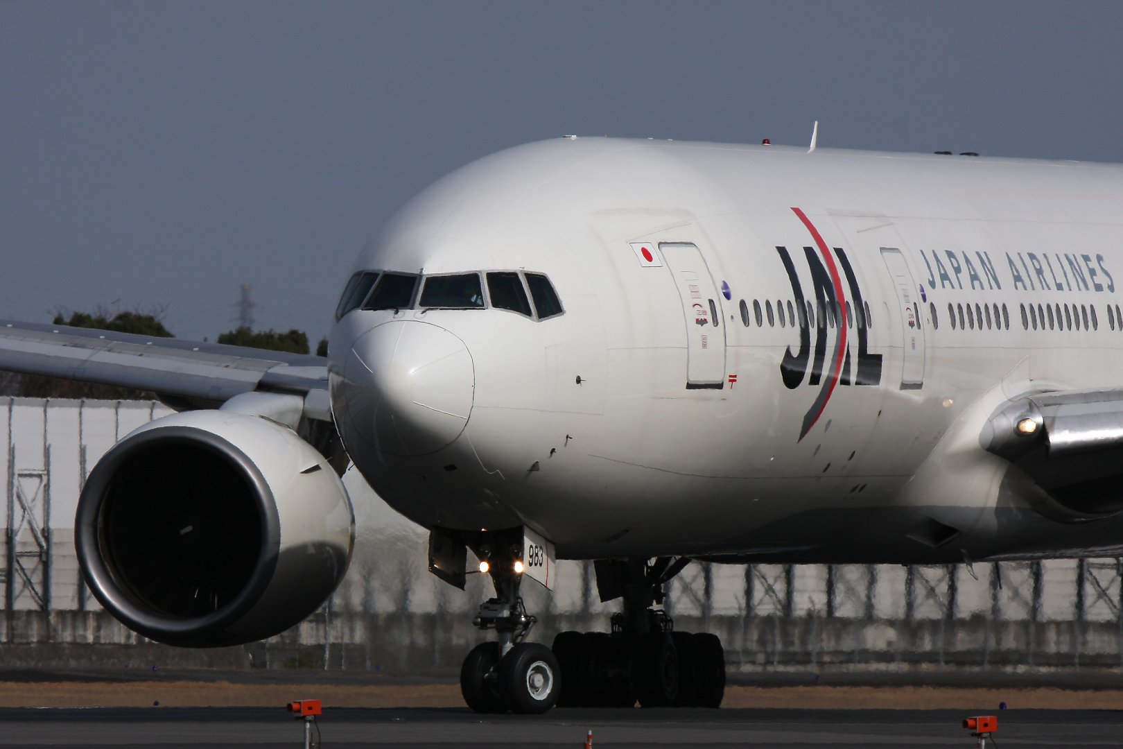 飛行機　（スカイランドＨＡＲＡＤＡの駐車場）_a0003166_22543956.jpg